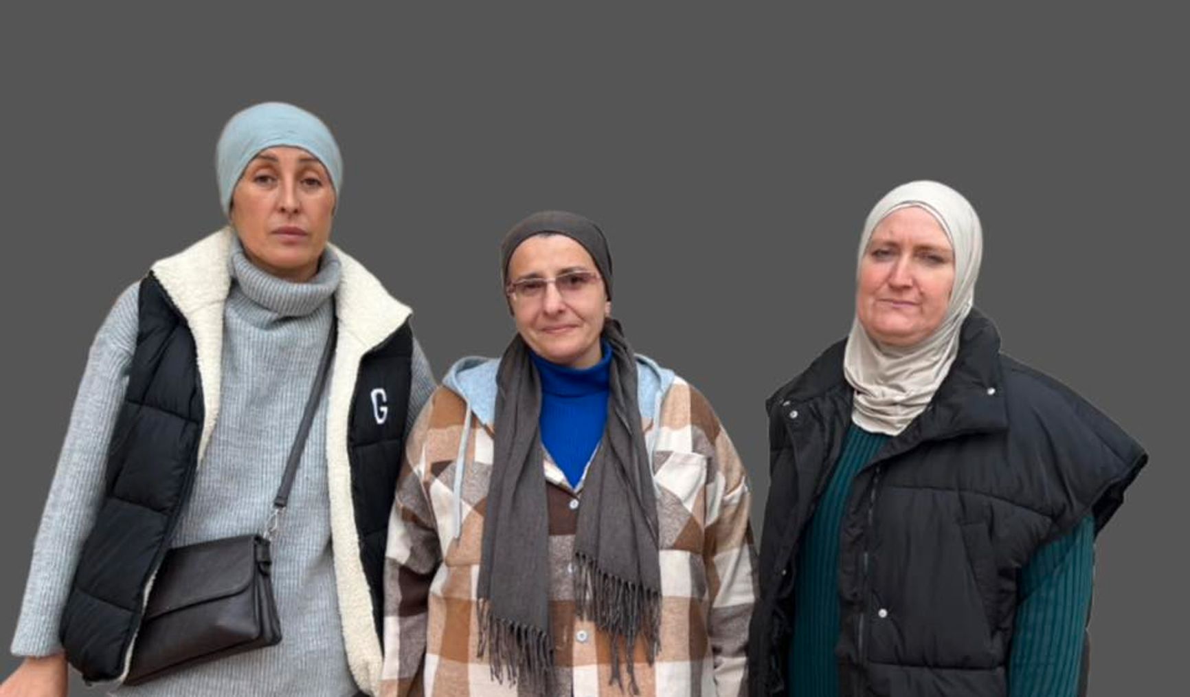 Матери заключенных, слева направо: Динара Июпова (мать Насибы Саидовой), Эльвира Алиева (мать Эльвизы Алиевой) и Элеонора Османова (мать Февзие Османовой)